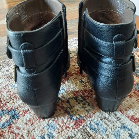 Natural Soul Black Boots size 7 - Picture 2 of 7